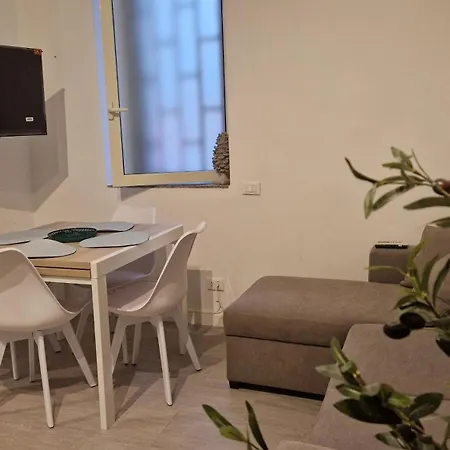 Dimora L'ulivo Apartment